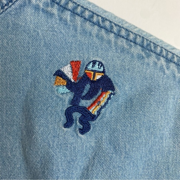 Vintage Southwest Embroidered Feather Chambray Denim Button Front Shirt Medium - Picture 7 of 9